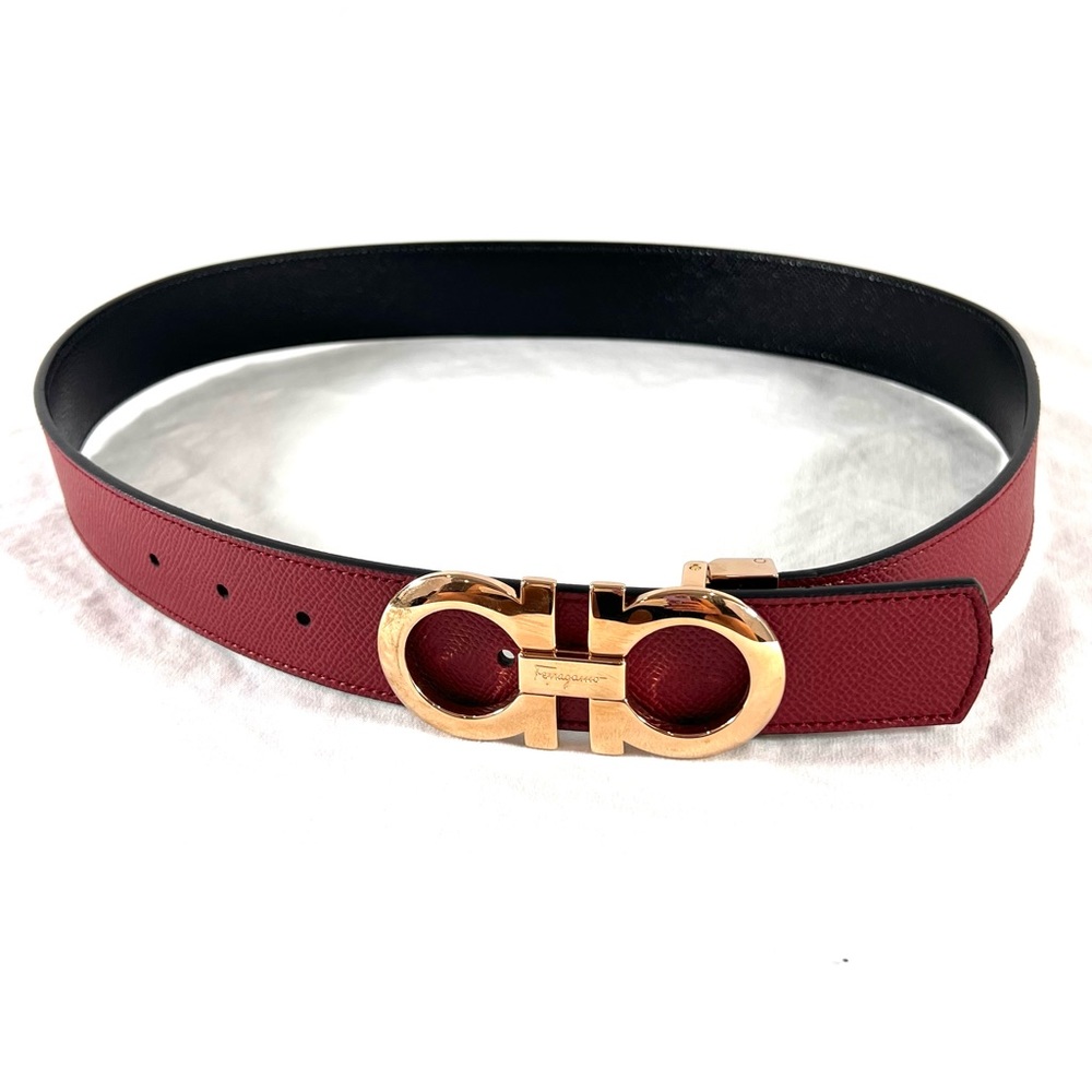 SALVATORE FERRAGAMO Reversible Red and Black Leather Belt Made in Italy 28-30